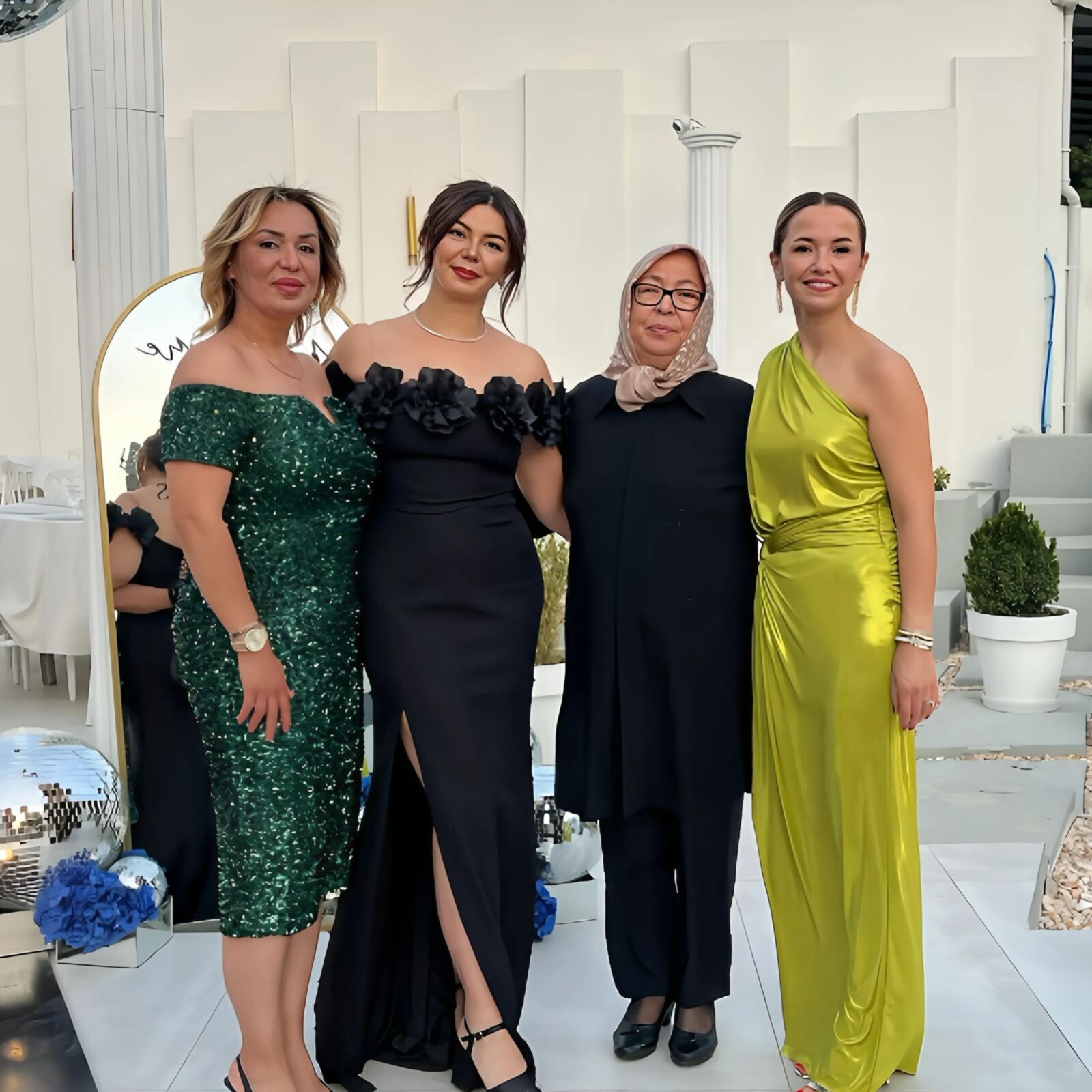 Türkische reife Dame Bild