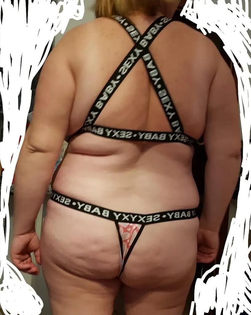 sexy busty bbw mature slut 