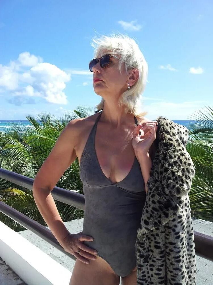 Can not get enough of MILFs and GILFs 