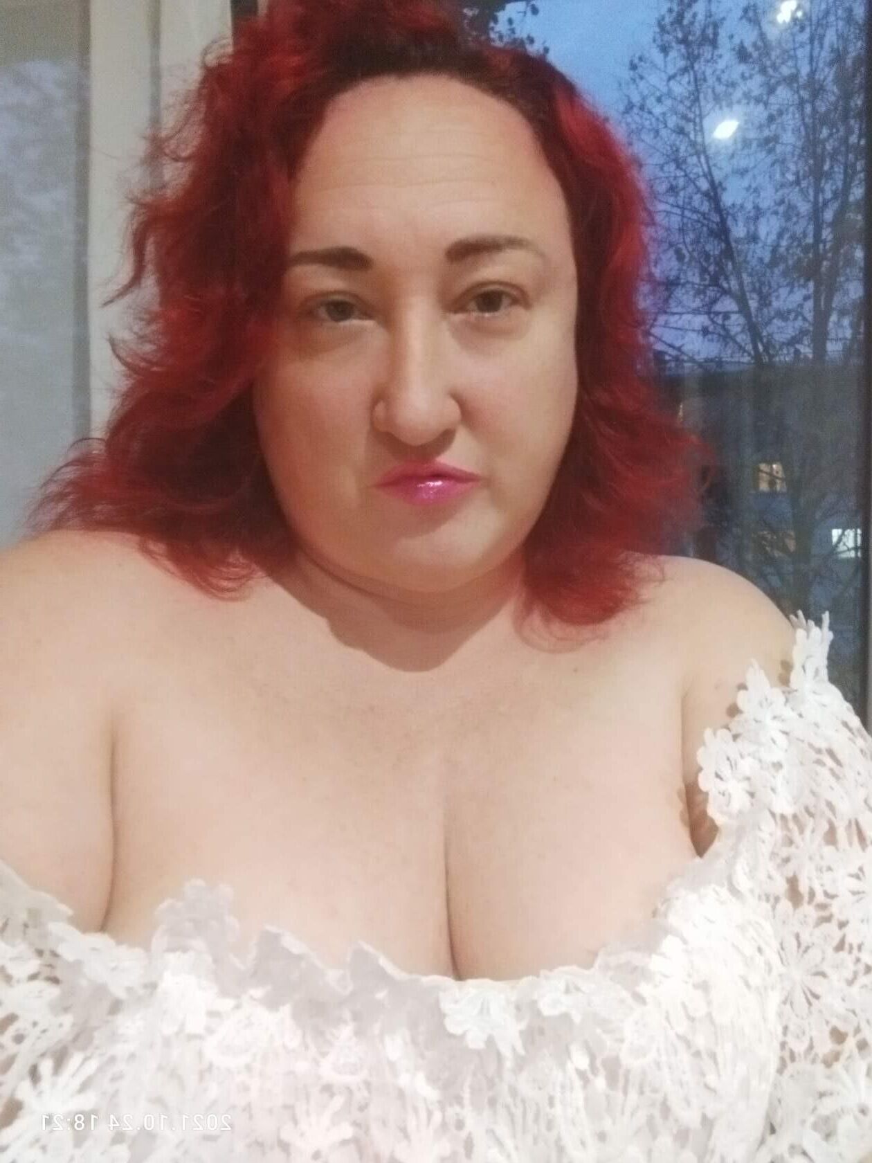 Yulia madura feia de Riga na Letônia