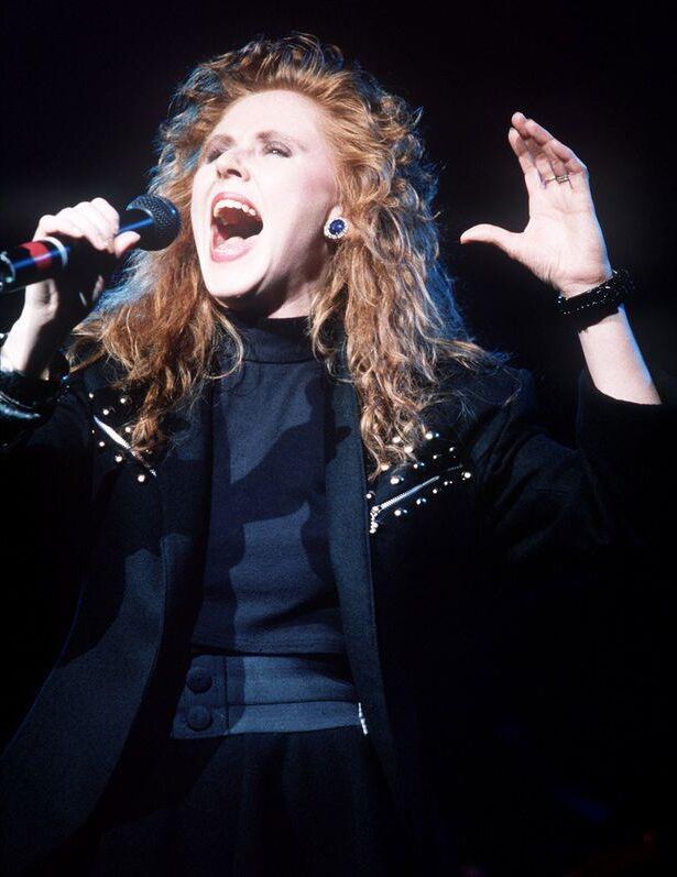 Carol Decker