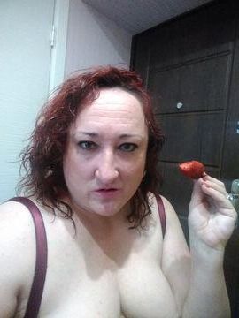 Yulia madura feia de Riga na Letônia