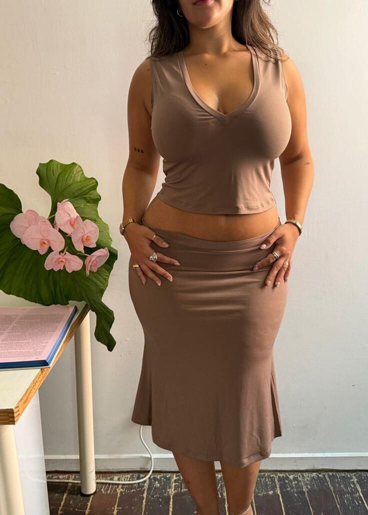 ¡P Interés en la belleza Centrarse en esta sexy Milf Pawg Queen!