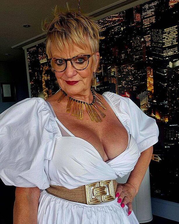 JANE DEE