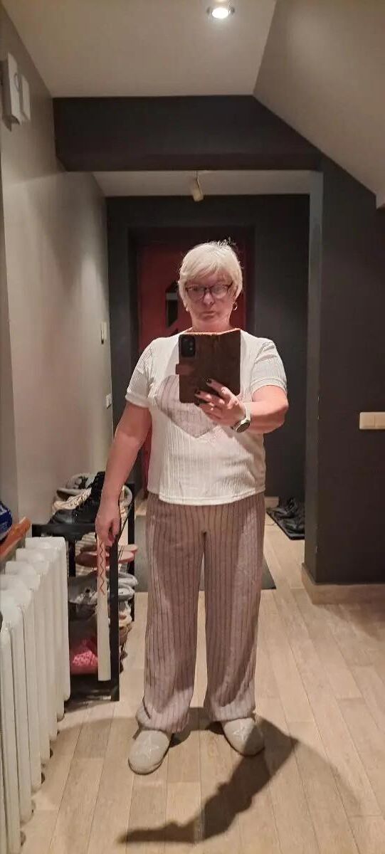 Sexy Oma Schlampe