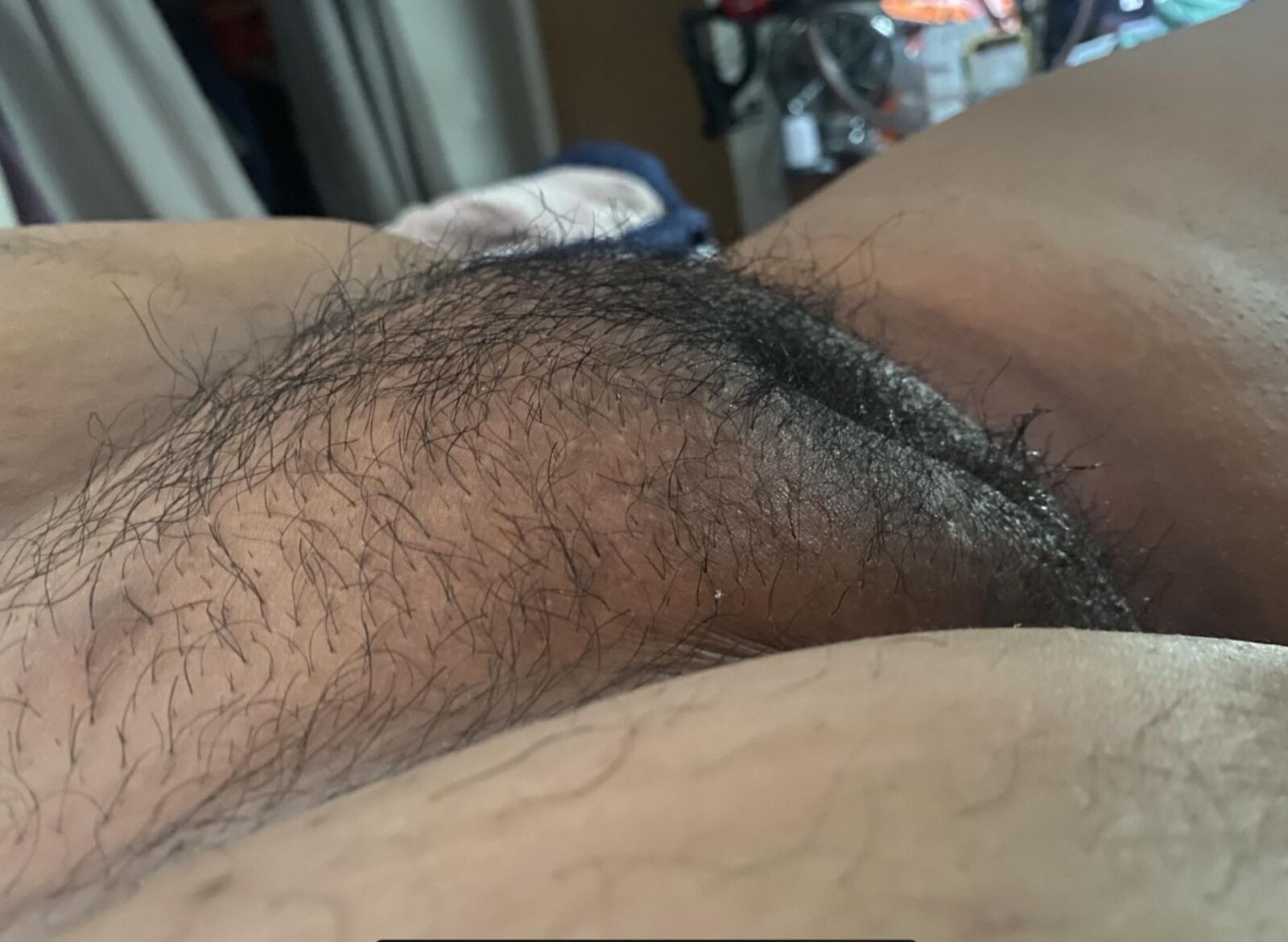 BBW Latina neckt