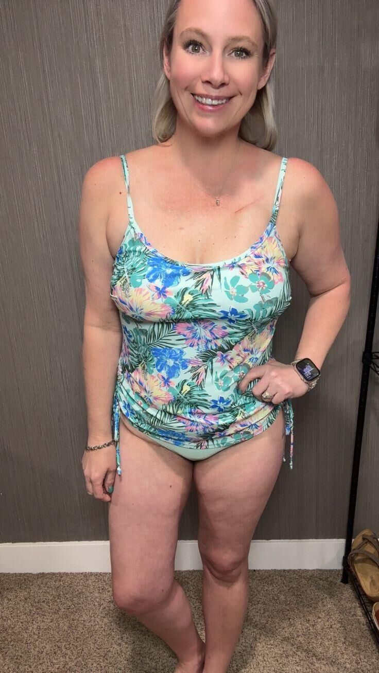 P Interés en la belleza Centrarse en las patas de thicc