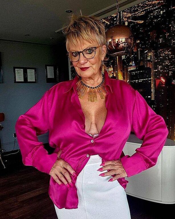 JANE DEE