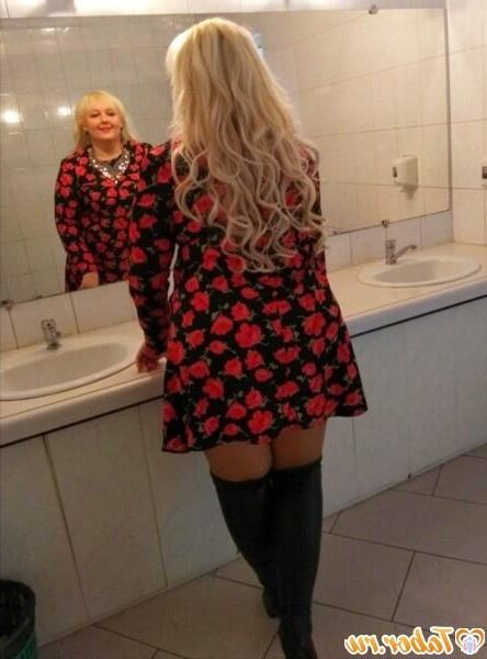Nn lena de Bielorrusia BBW maduro con tres con platinio