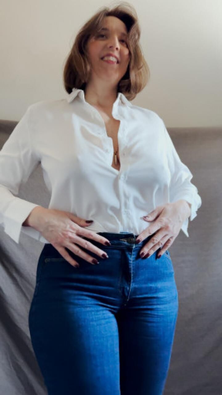 Mistress Big Butt Big Big Tits Milf hermosa con gafas Hot Hot