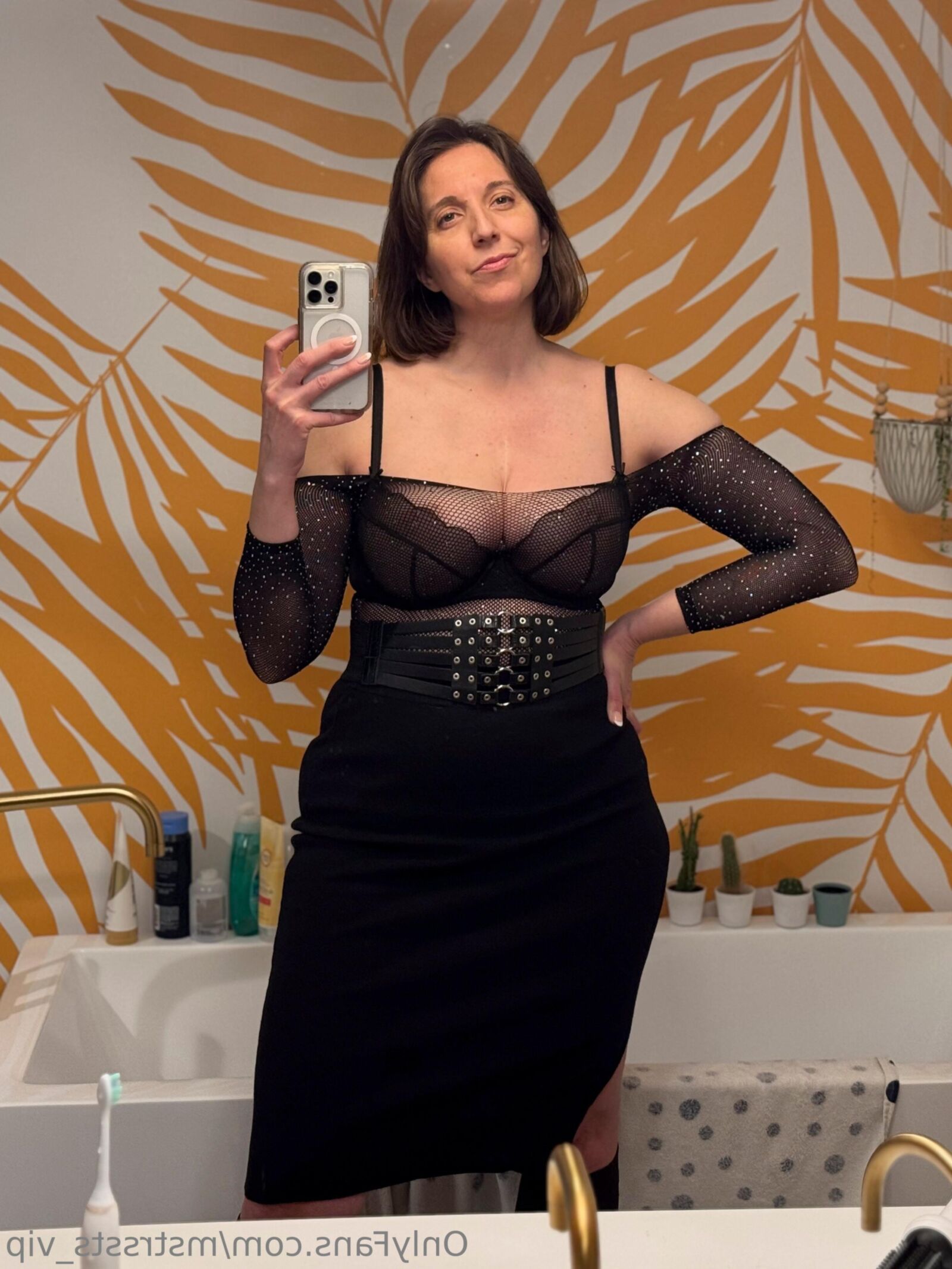 Mistress Big Butt Big Big Tits Milf hermosa con gafas Hot Hot