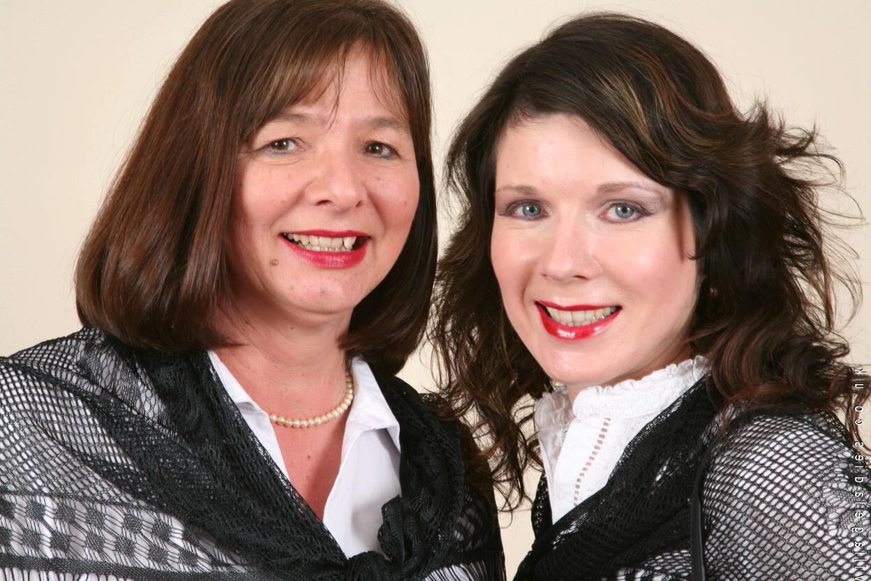 Lorraine und Hilary