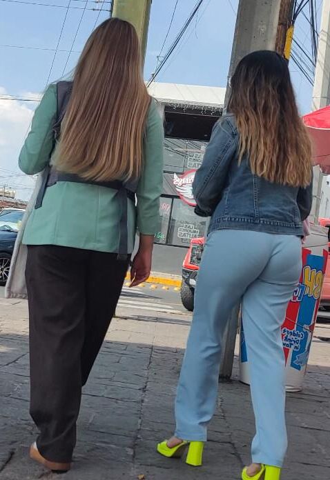 Candid Pawgs Tight Jeans and Pants