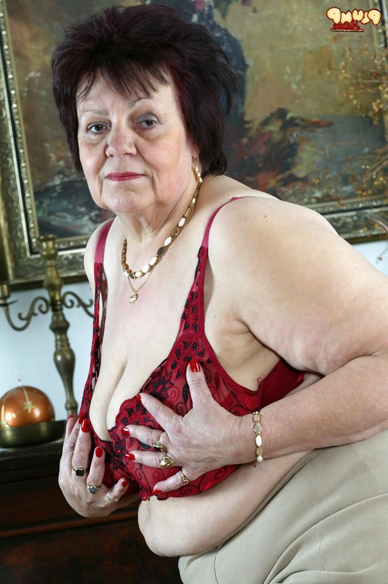 Agatha madura