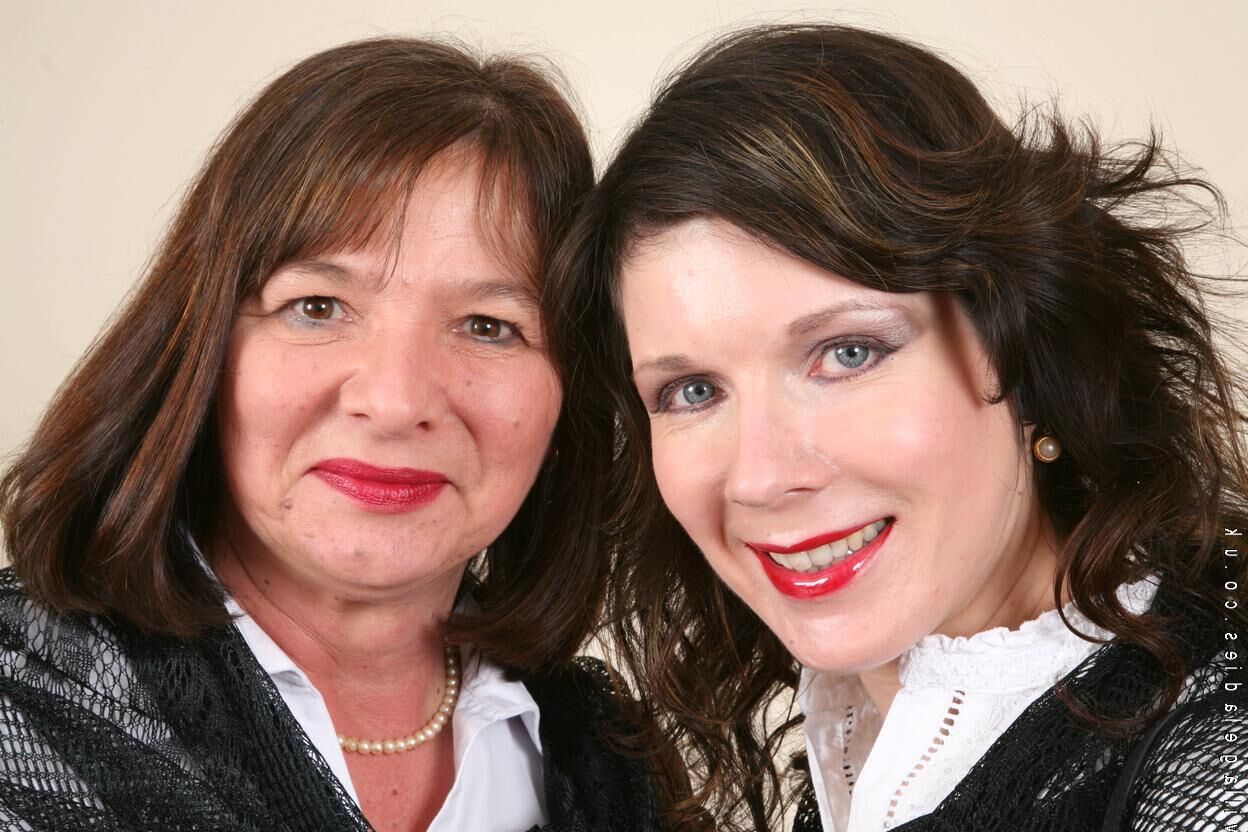 Lorraine und Hilary