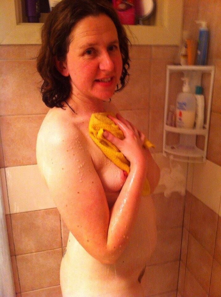 Aussie Wife
