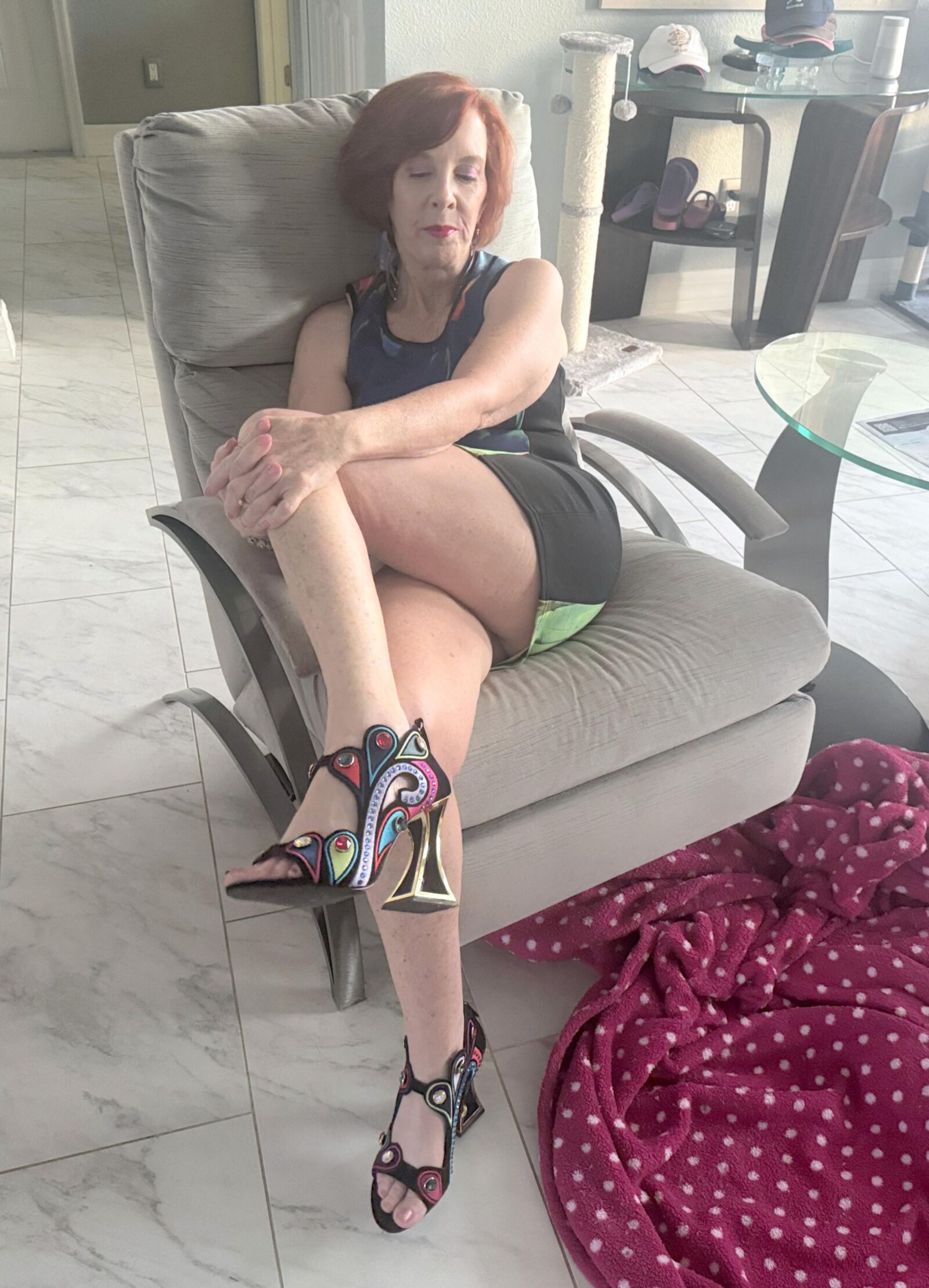 Hot Wife Lola 