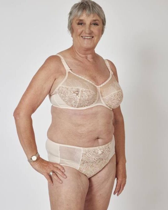 Lingerie Grannies 