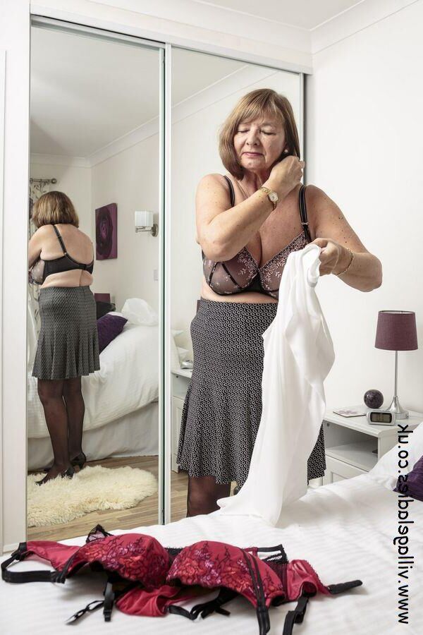 Hilary gets into her fine lingerie 