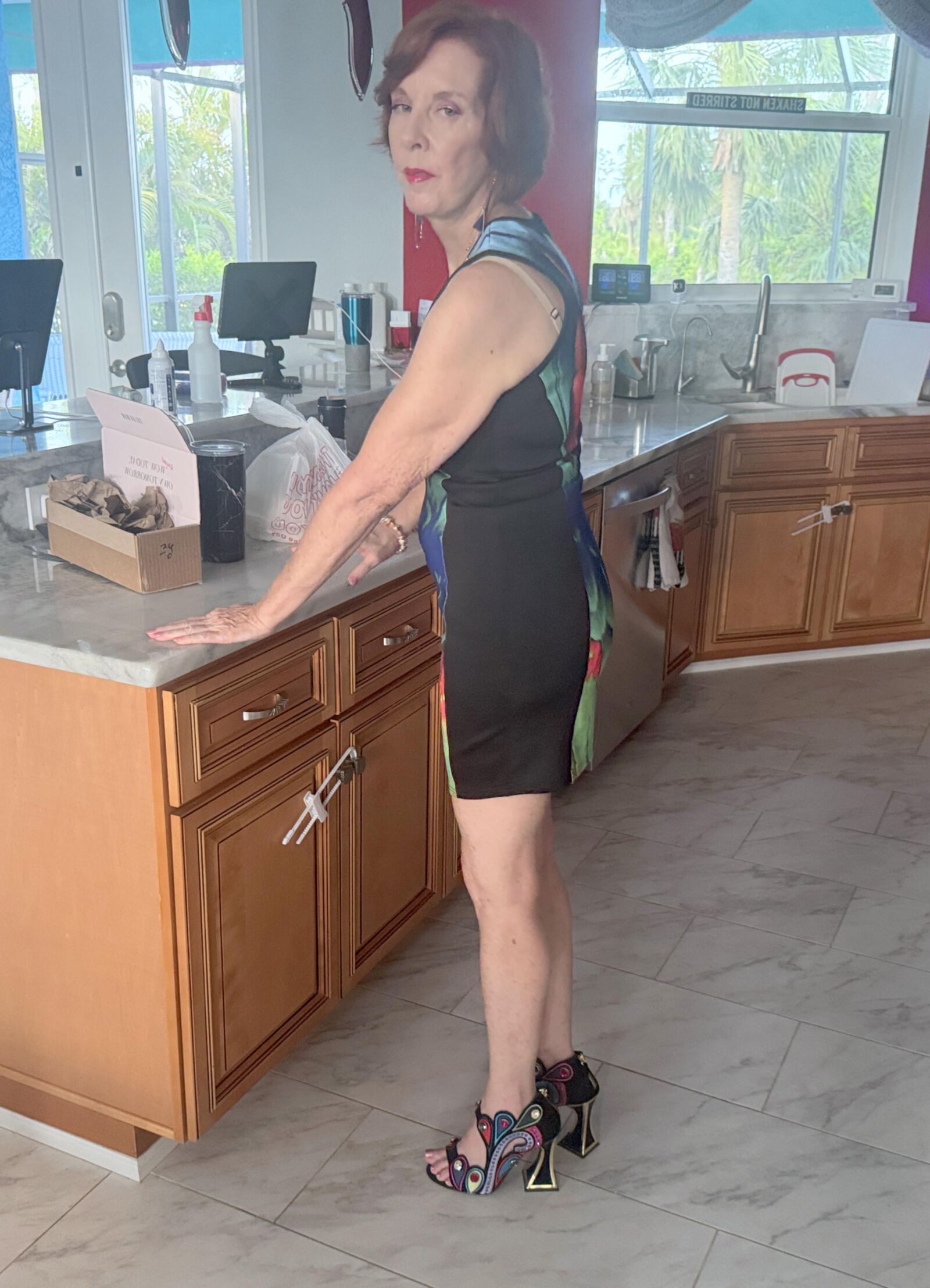 Hot Wife Lola 