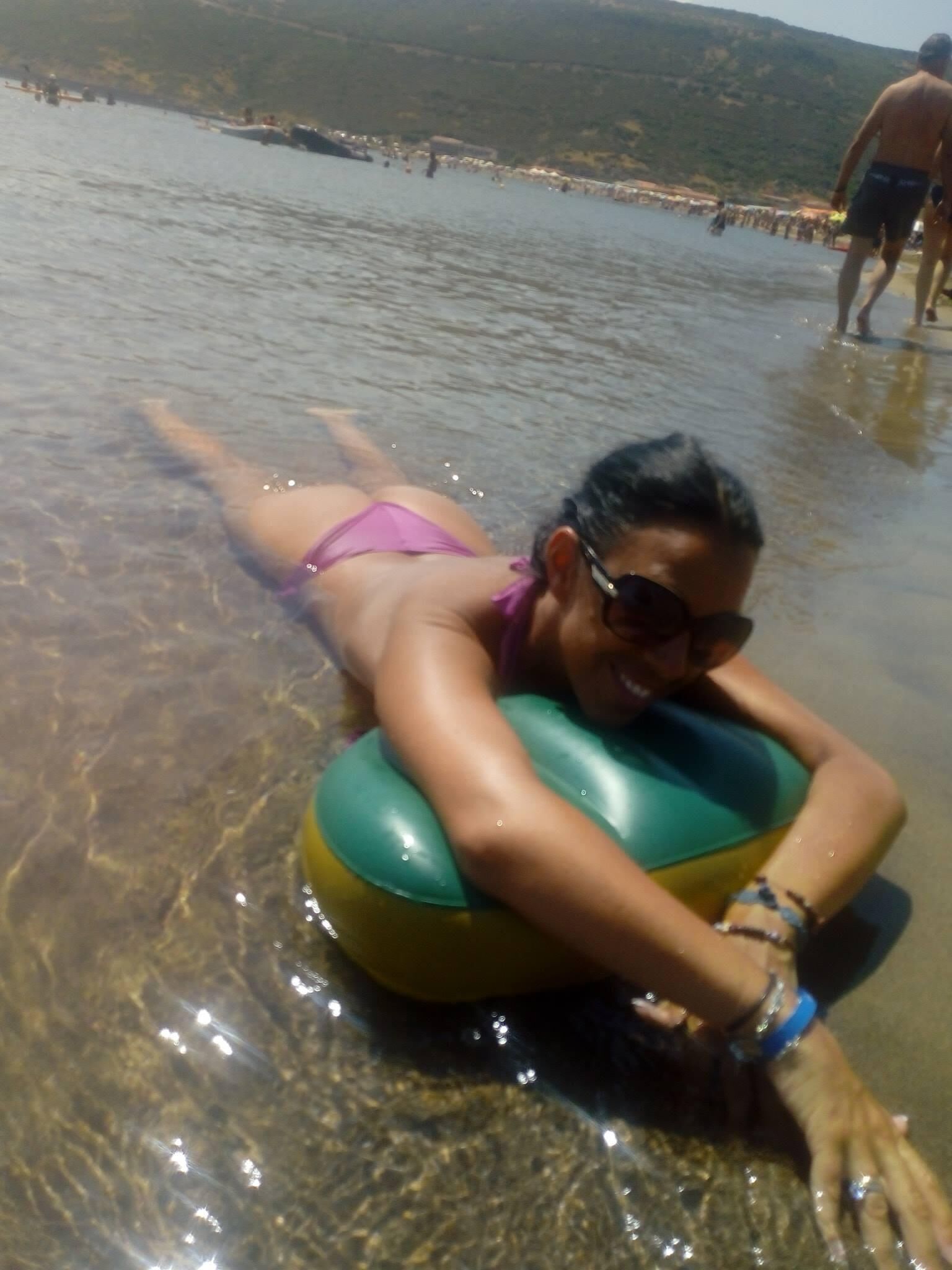 Vacances de bikini mature italiennes (nn mais chaudes)