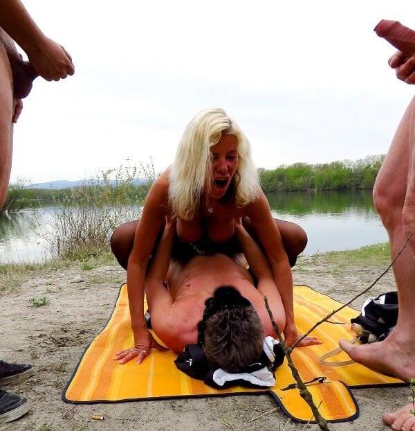 Milfs and mothers 