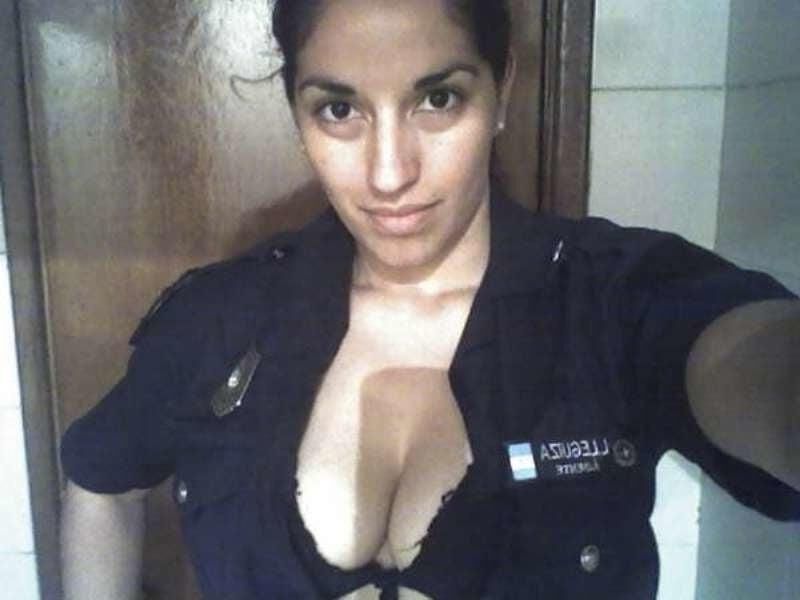 Milfs and mothers 