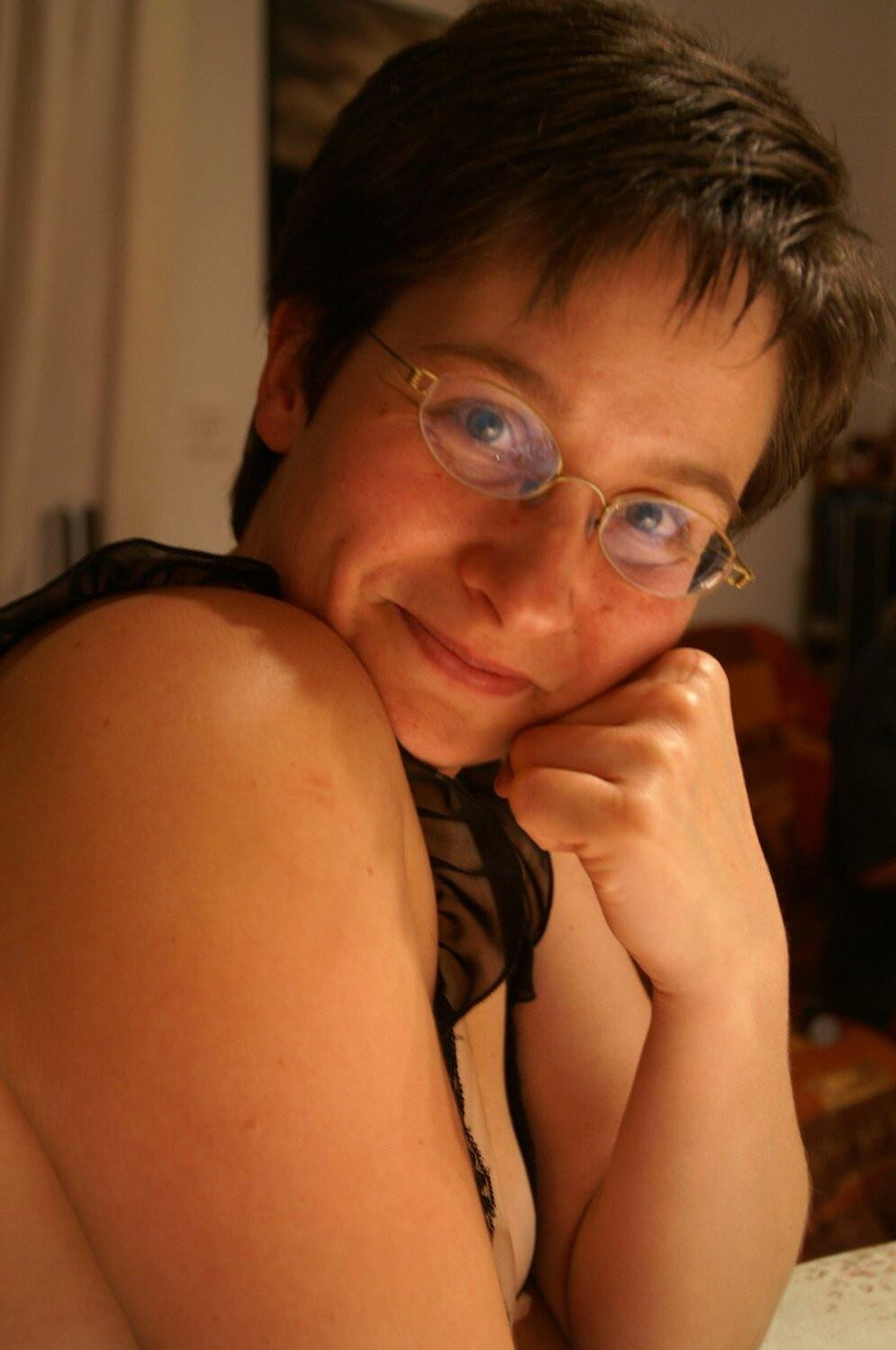 Veronique French milf
