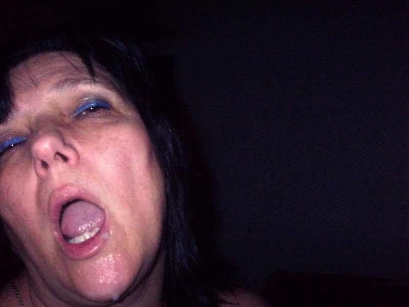 Milfs and mothers 