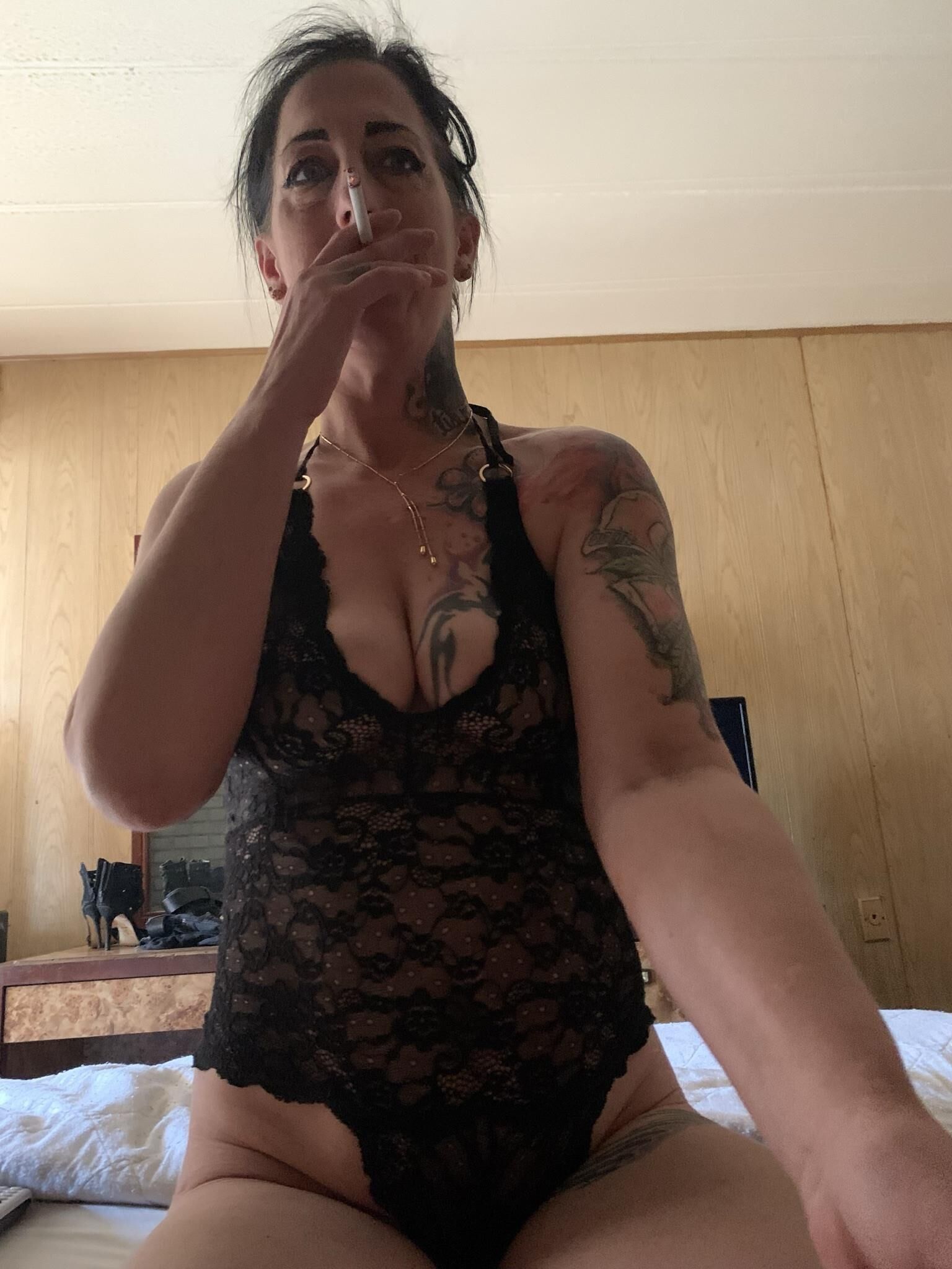Stretched out mature hooker