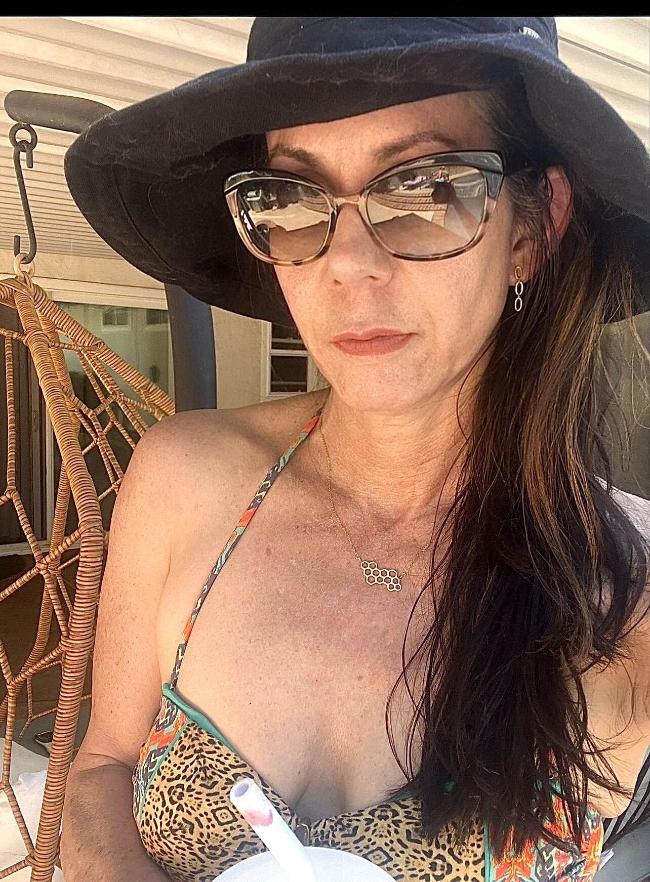 Which plain older mom wore it best?: Bikini edition