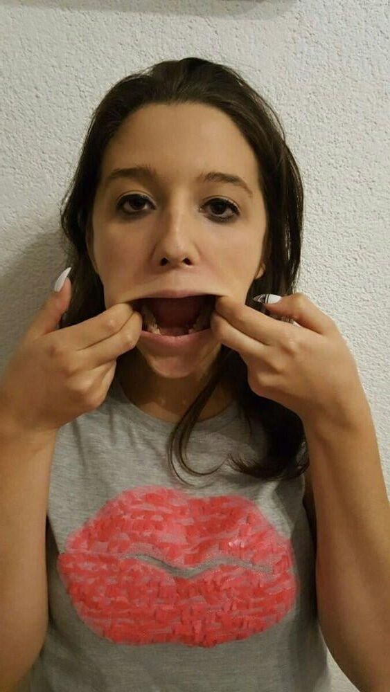 Sexy Amateur Webslut Veronica