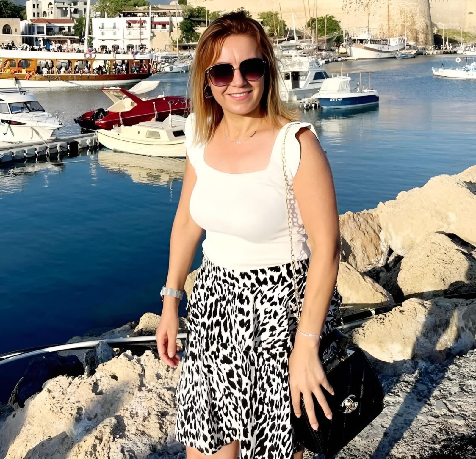 TURKISH MATURE LADY PICTURE 