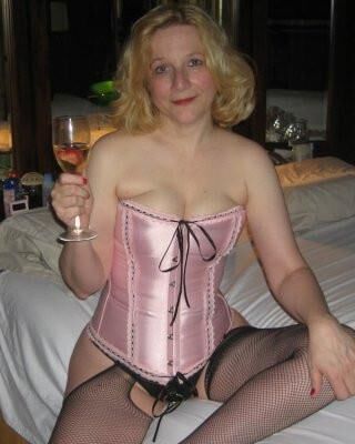 Jeanne yo slutwife from Virginia