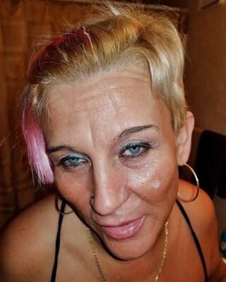 Q.O.S Hotwife Gina from VA
