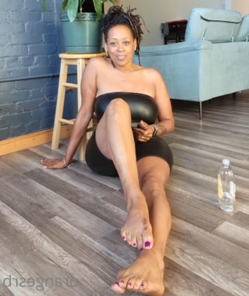 Sexy orange milf