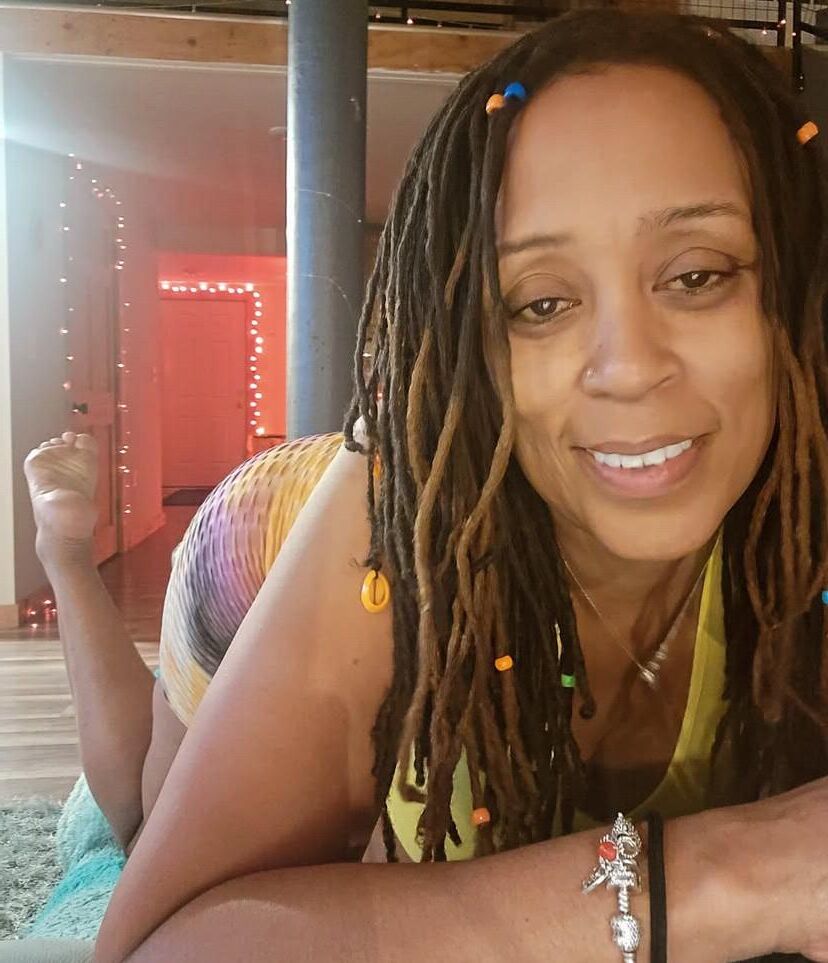 Sexy orange milf
