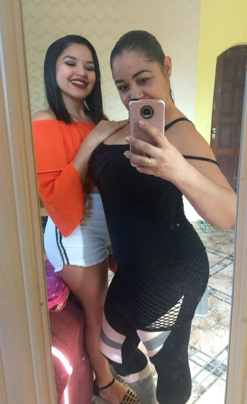 Coroa Dona de Casa Evangélica do Facebook