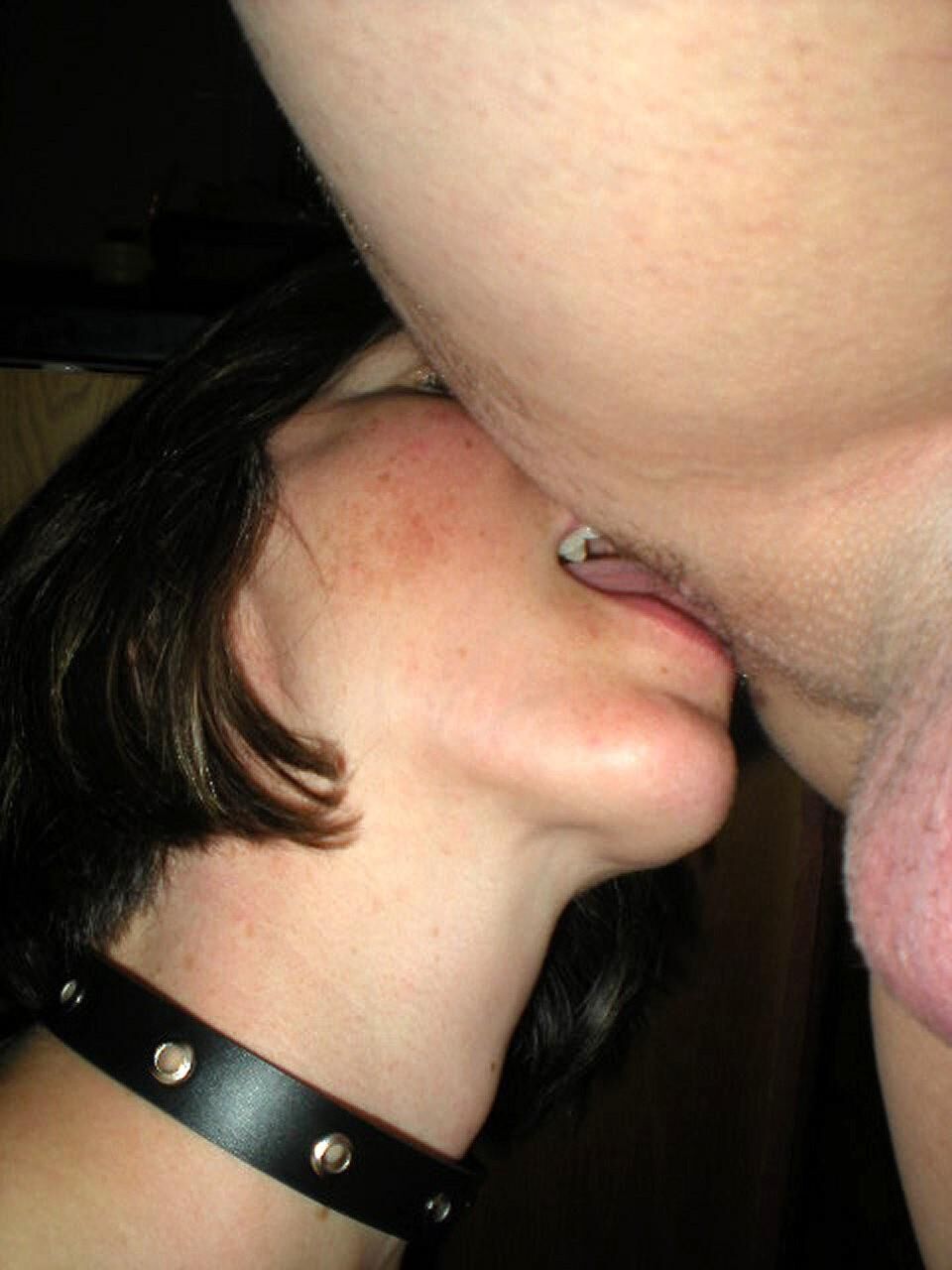 SubSlut deepthroats and deeprims Daddy