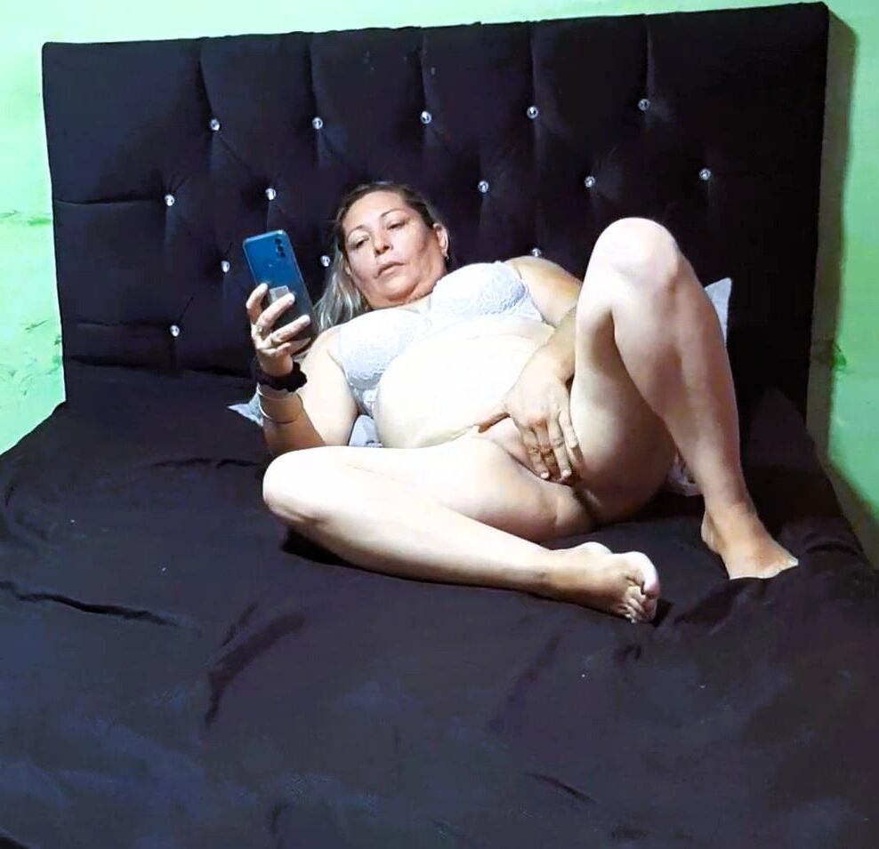 Peguei meu olho, mãe colombiana Marie Olsen