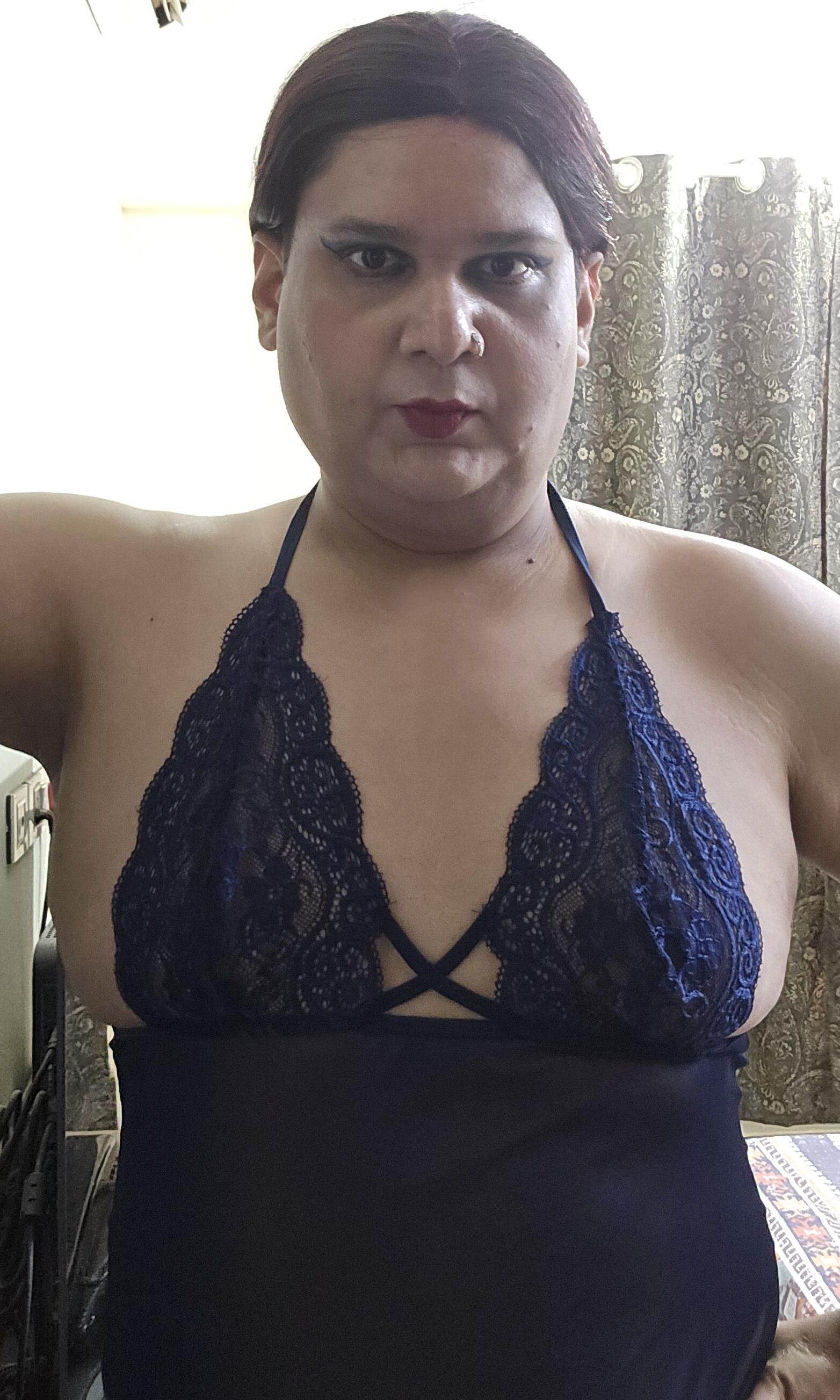 Travesti Monica M pronta para ser sua vagabunda