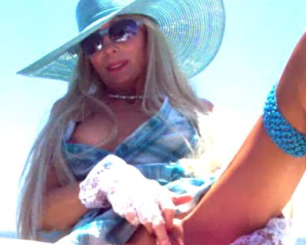 Countess Squirting in Romper with Vibrator