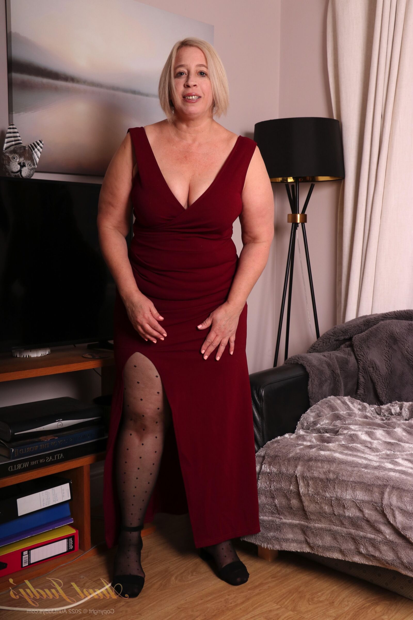 AuntJudys Star Strips Out of Elegant Red Dress, Masturbates 