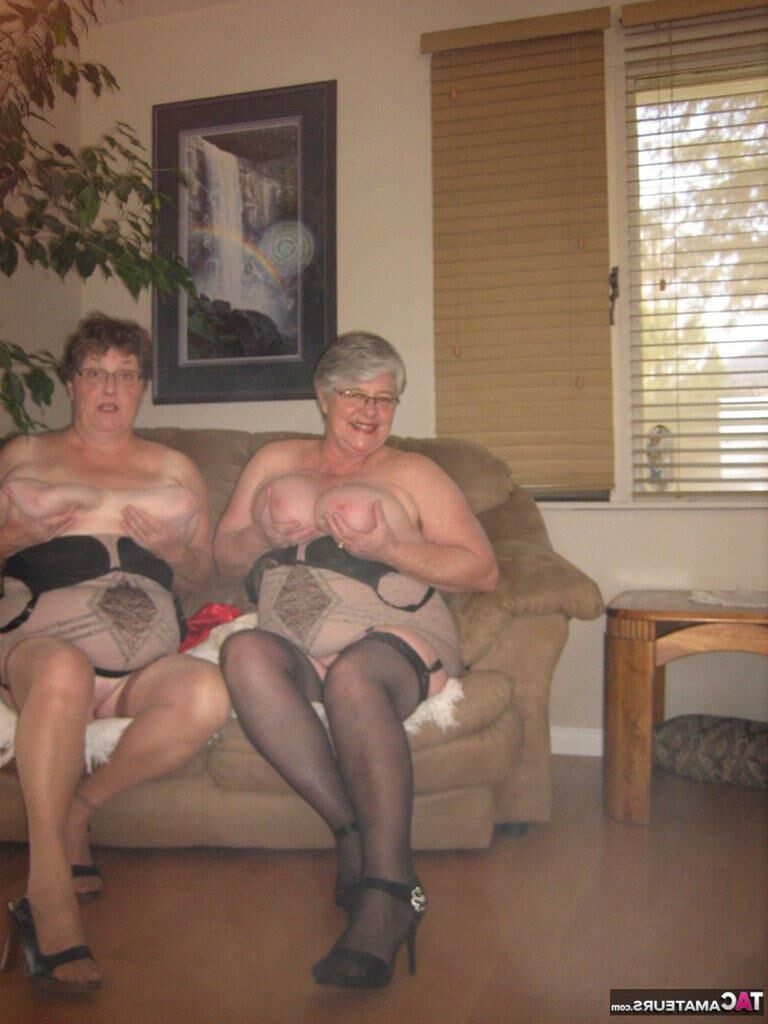Granny Girdle Goddesses