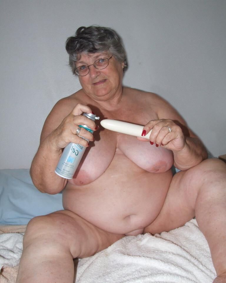 Mature Set Libby Ellis