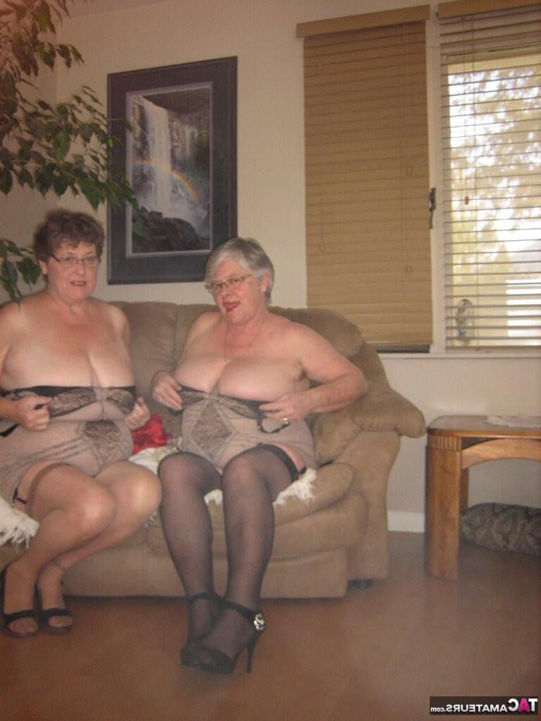 Granny Girdle Goddesses