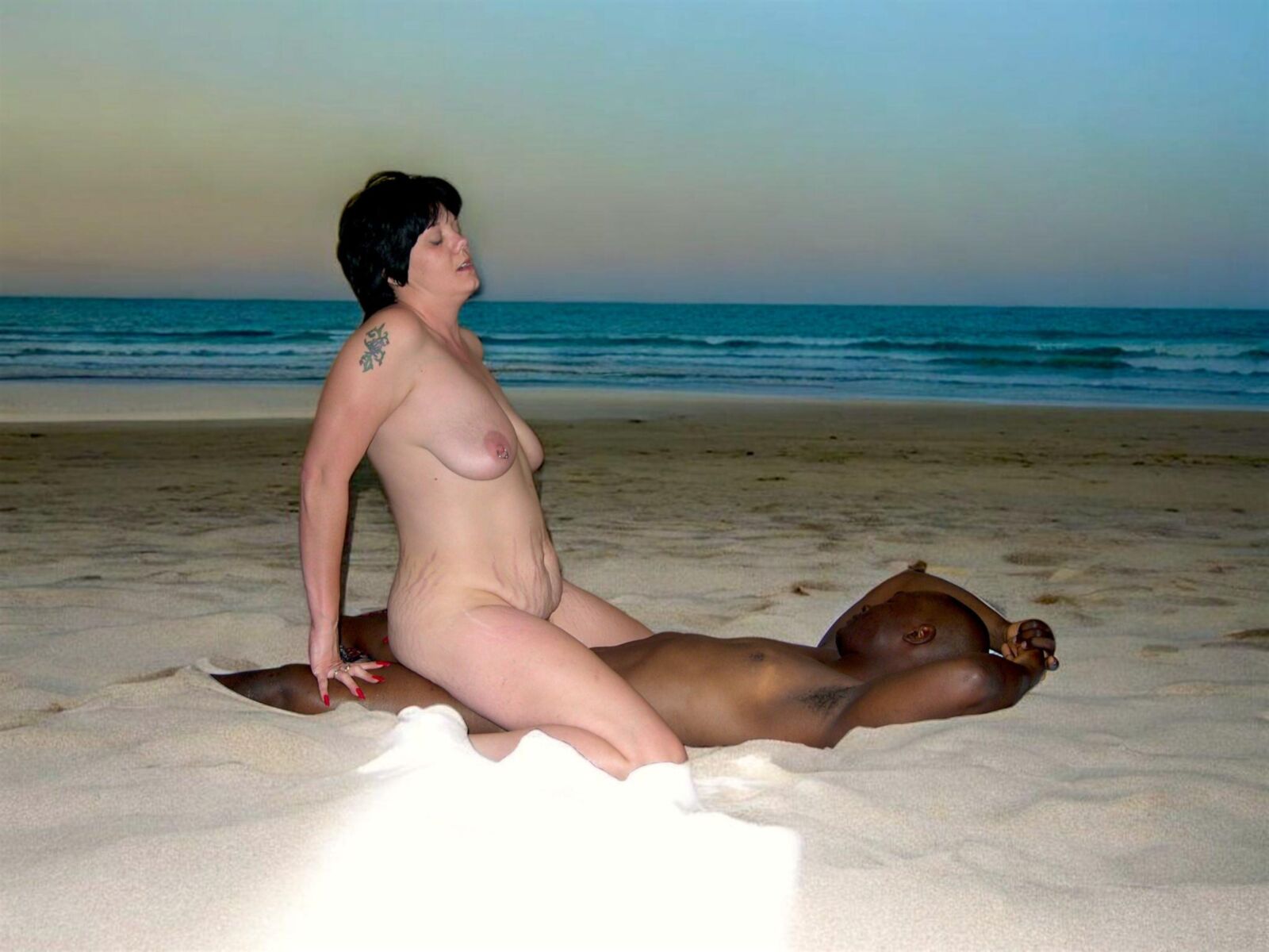 Mrs Tricity Lewis aka JoyDabang Nude Model