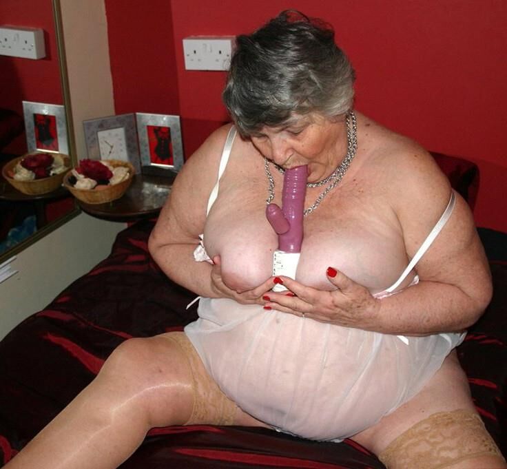 Mature Set Libby Ellis