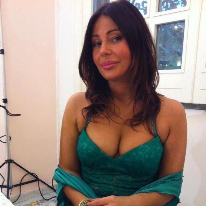 The Hotwife 