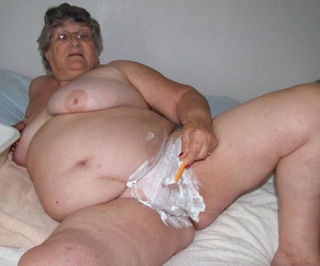 Mature Set Libby Ellis